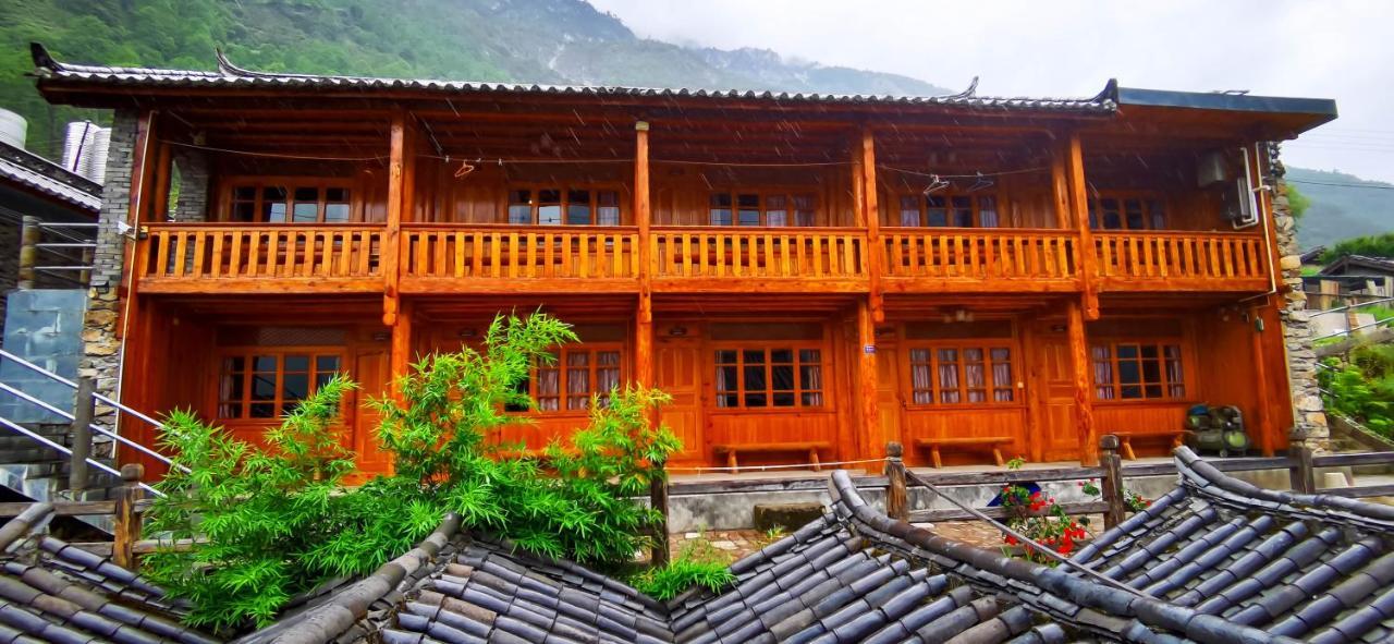 Tiger Leaping Gorge Tea Horse Gasthaus Shangri-La Ngoại thất bức ảnh